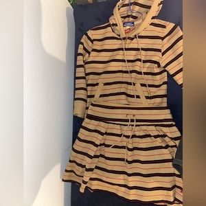 Burberry blue label jacket and skirt set hoodie striped